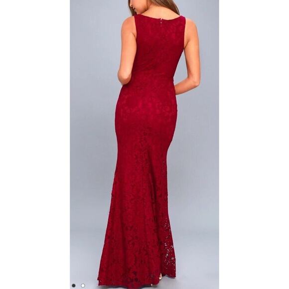 Lulus Everly Wine Red Lace Maxi Dress Size M Romantic Prom Formal Bridesmaid NWT - Picture 4 of 13